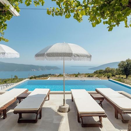 Amazing Home In Herceg Novi With House Sea View 外观 照片